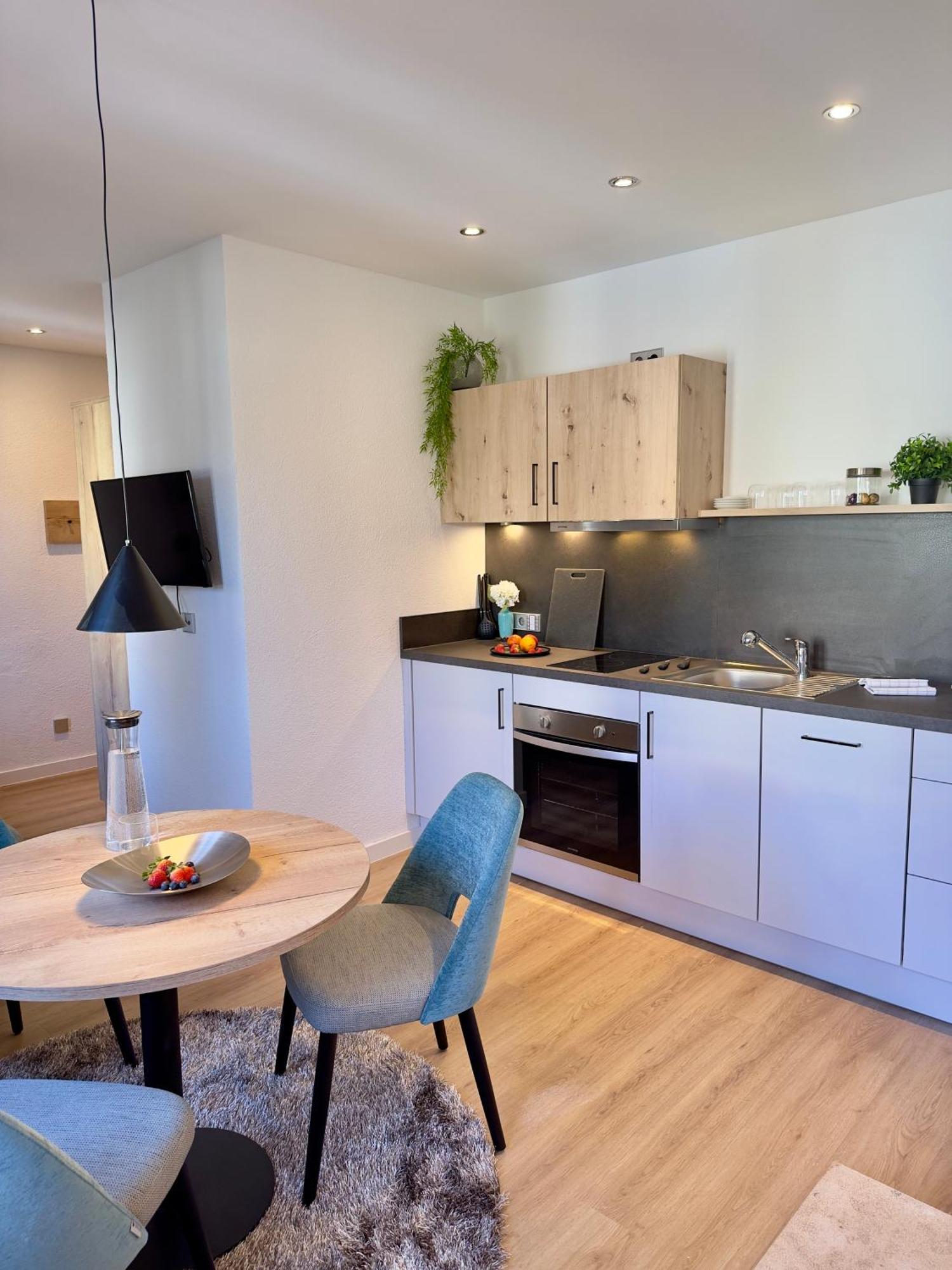 Living & Serviced Apartments By Blauer Wolf Gunzenhausen Exterior photo