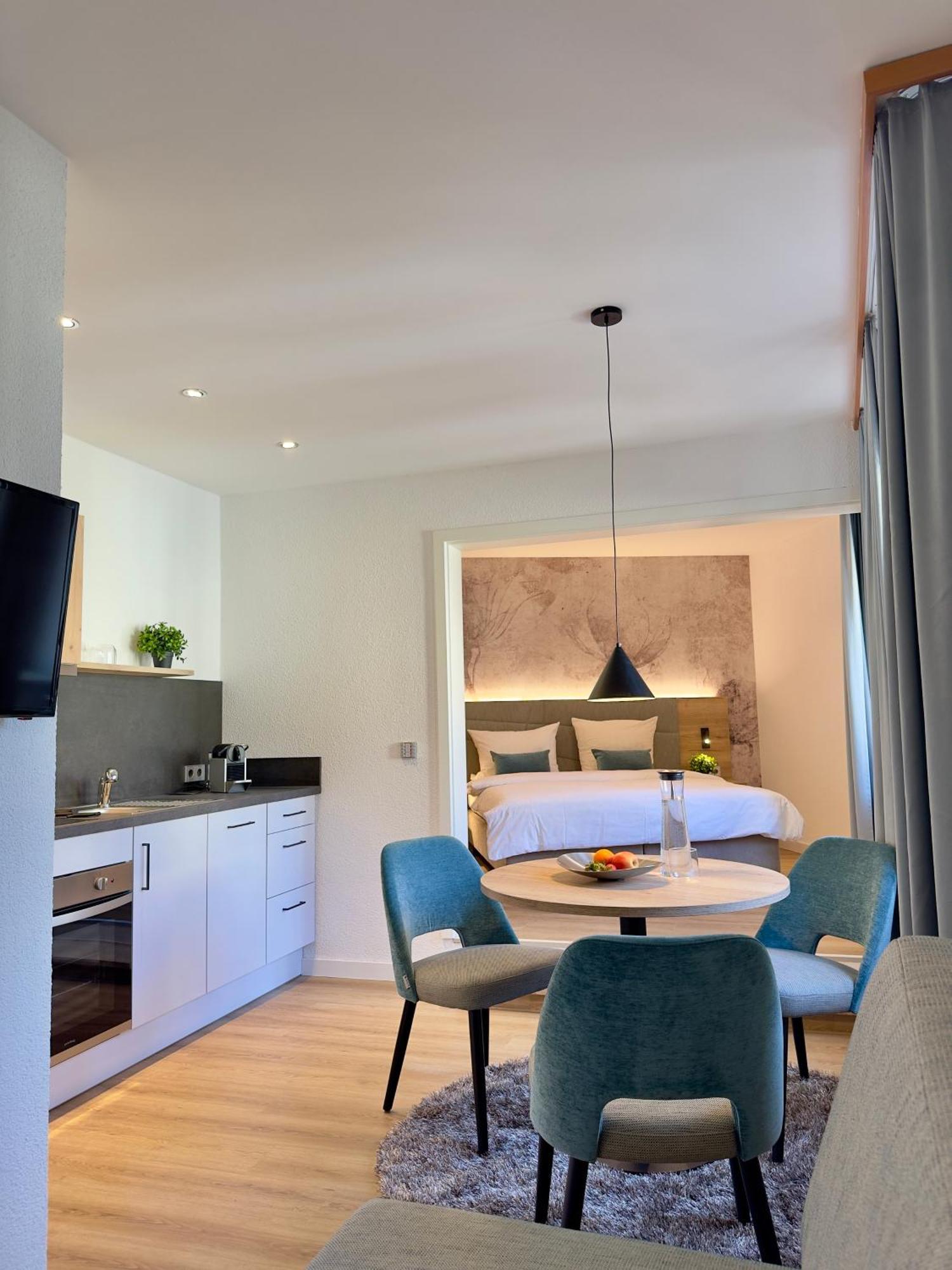 Living & Serviced Apartments By Blauer Wolf Gunzenhausen Exterior photo